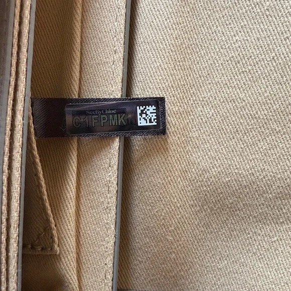 Authentic See By Chloe Elegant Charms edition Hana (Medium Size) - Picture 13 of 15